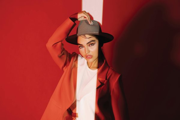 What Are the Latest Trends in UK Women's Beauty for the Upcoming Season?